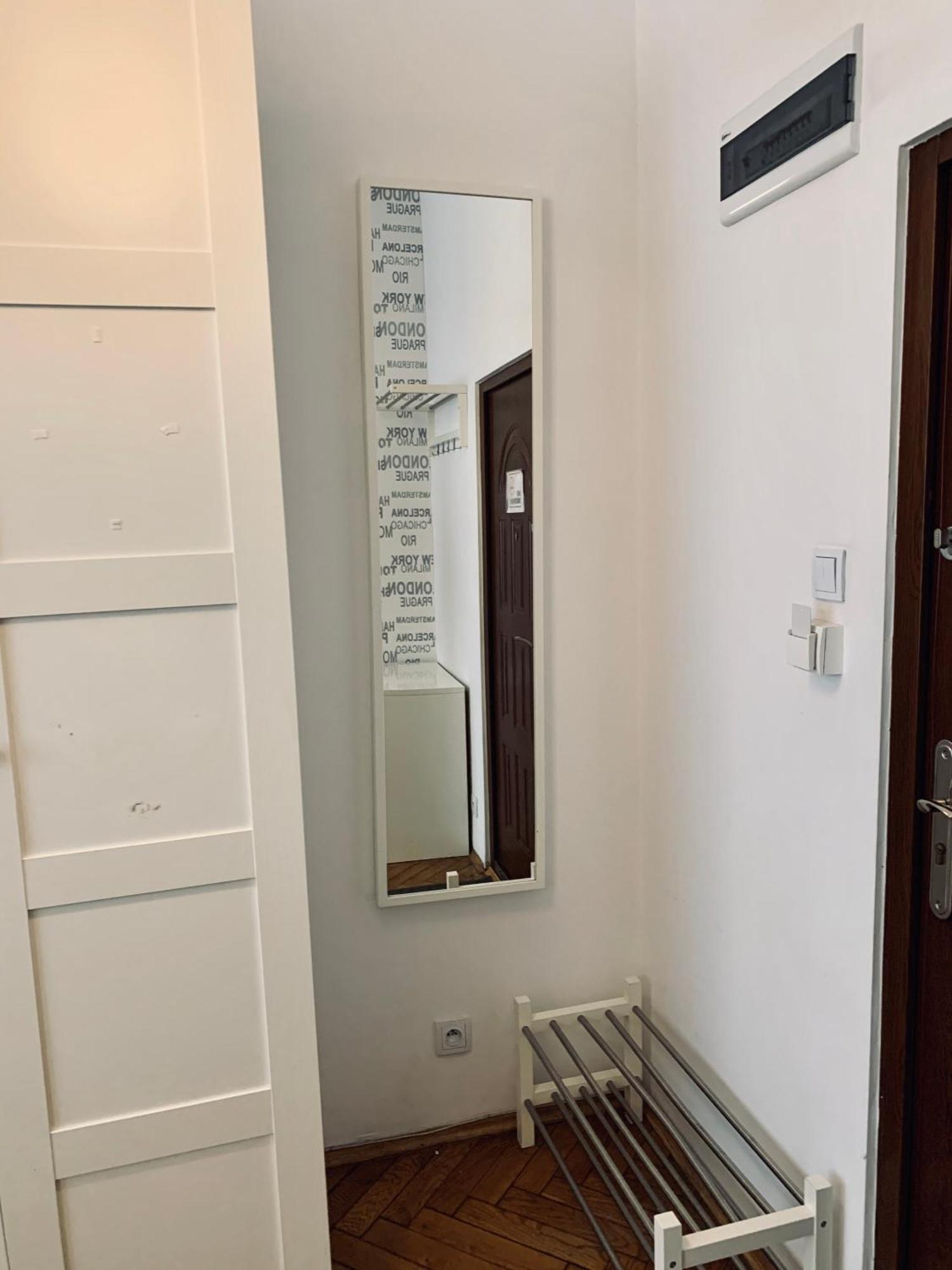 Center Apartment *